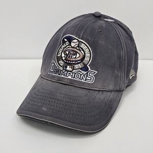 Diamondbacks 2001 World Series Champions Hat, New Era Clubhouse Collection, Used